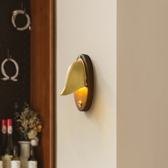 Espiria Wall Lamp