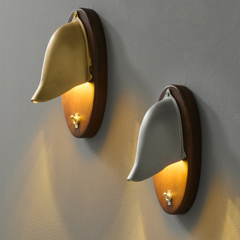 Espiria Wall Lamp