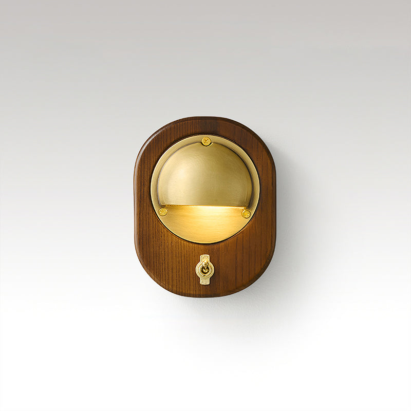 Espiria Wall Lamp