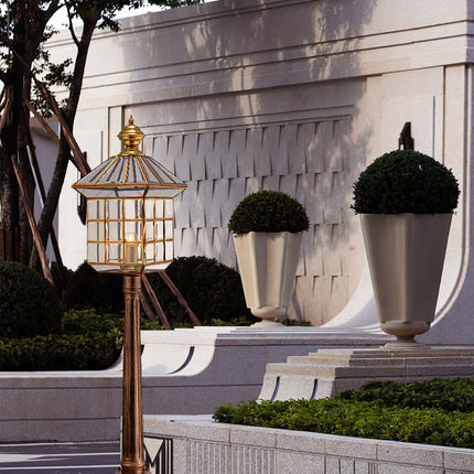 European Style Garden Retro Brass Column Lamp