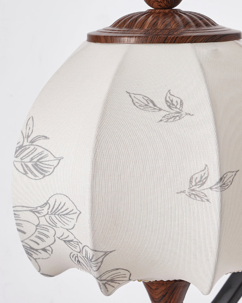 Evelyn Wall Lamp