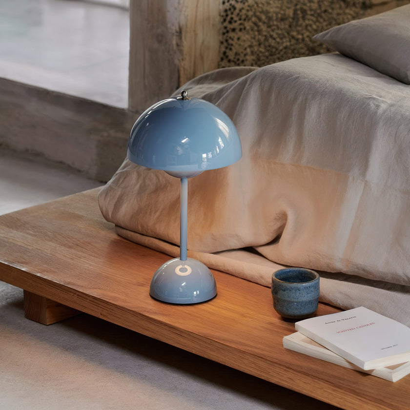 Flowerpot Portable Table Lamp