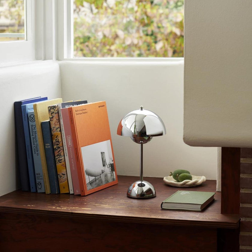 Flowerpot Portable Table Lamp