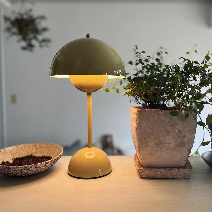 Flowerpot Portable Table Lamp