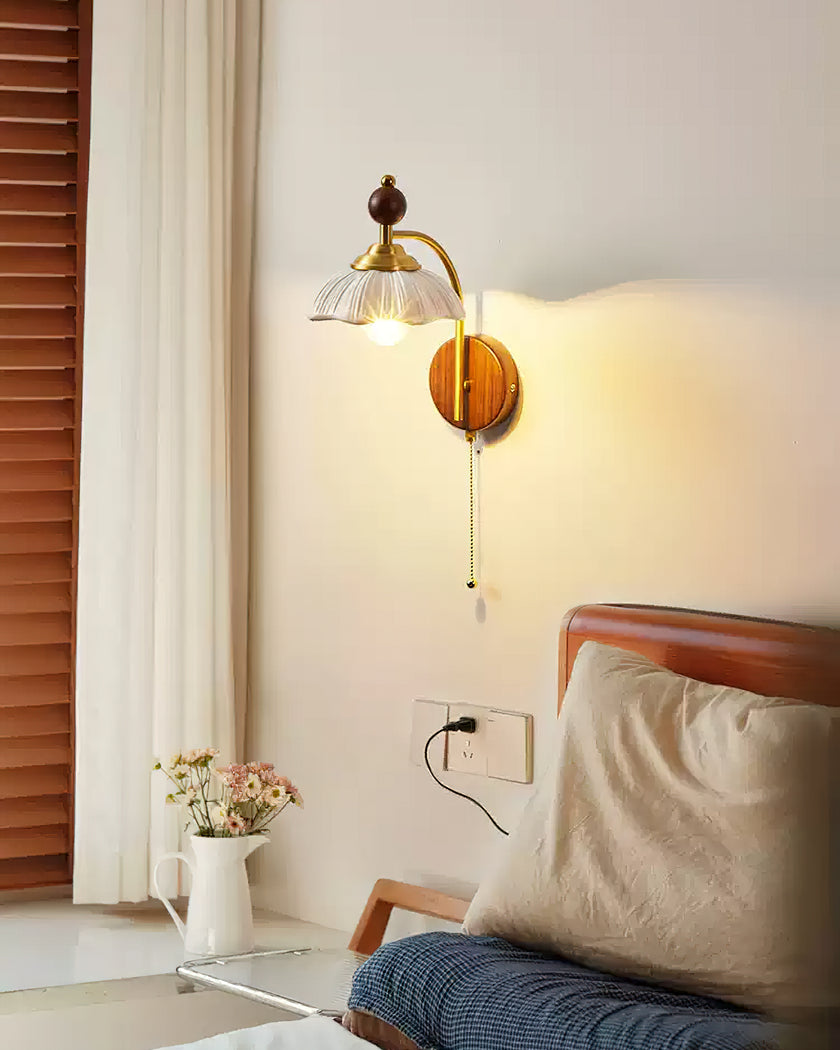 Freya Wall Light