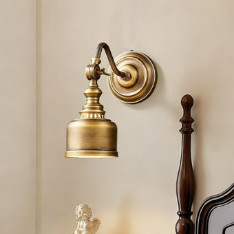 Frida Wall Light