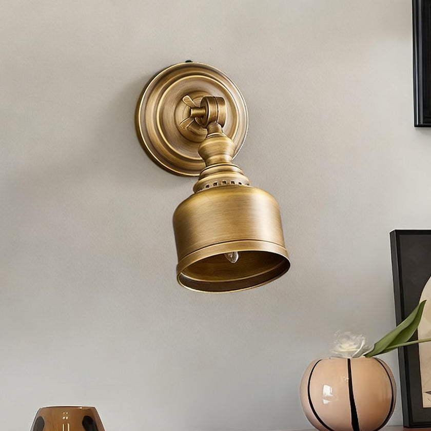 Frida Wall Light