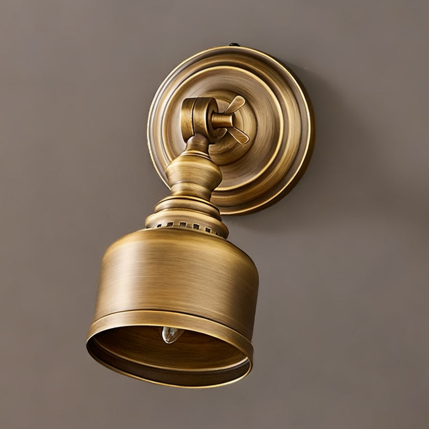 Frida Wall Light