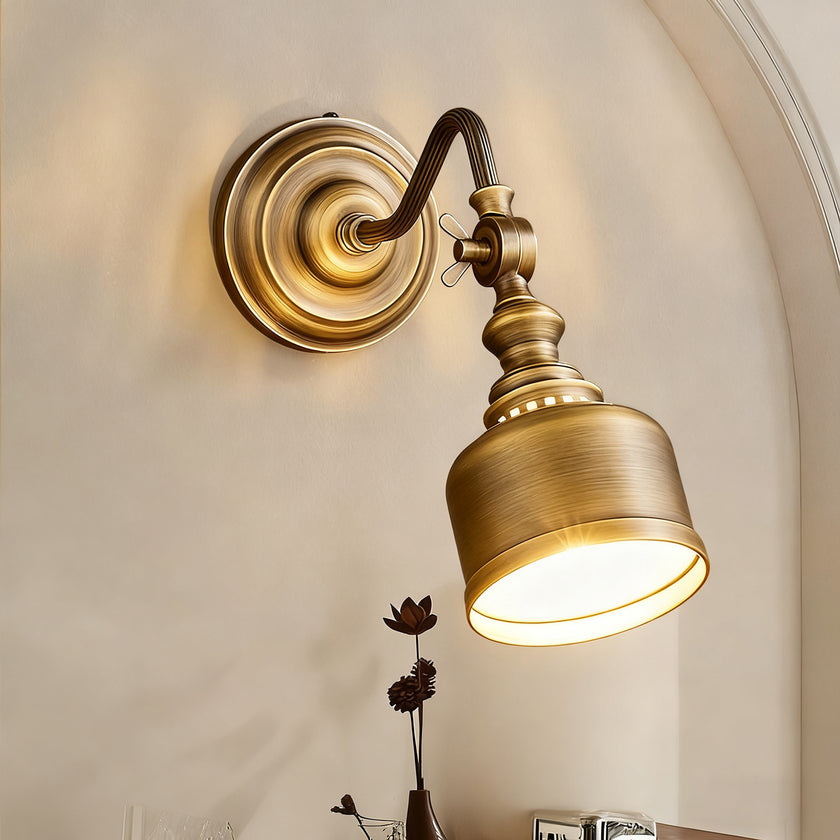 Frida Wall Light