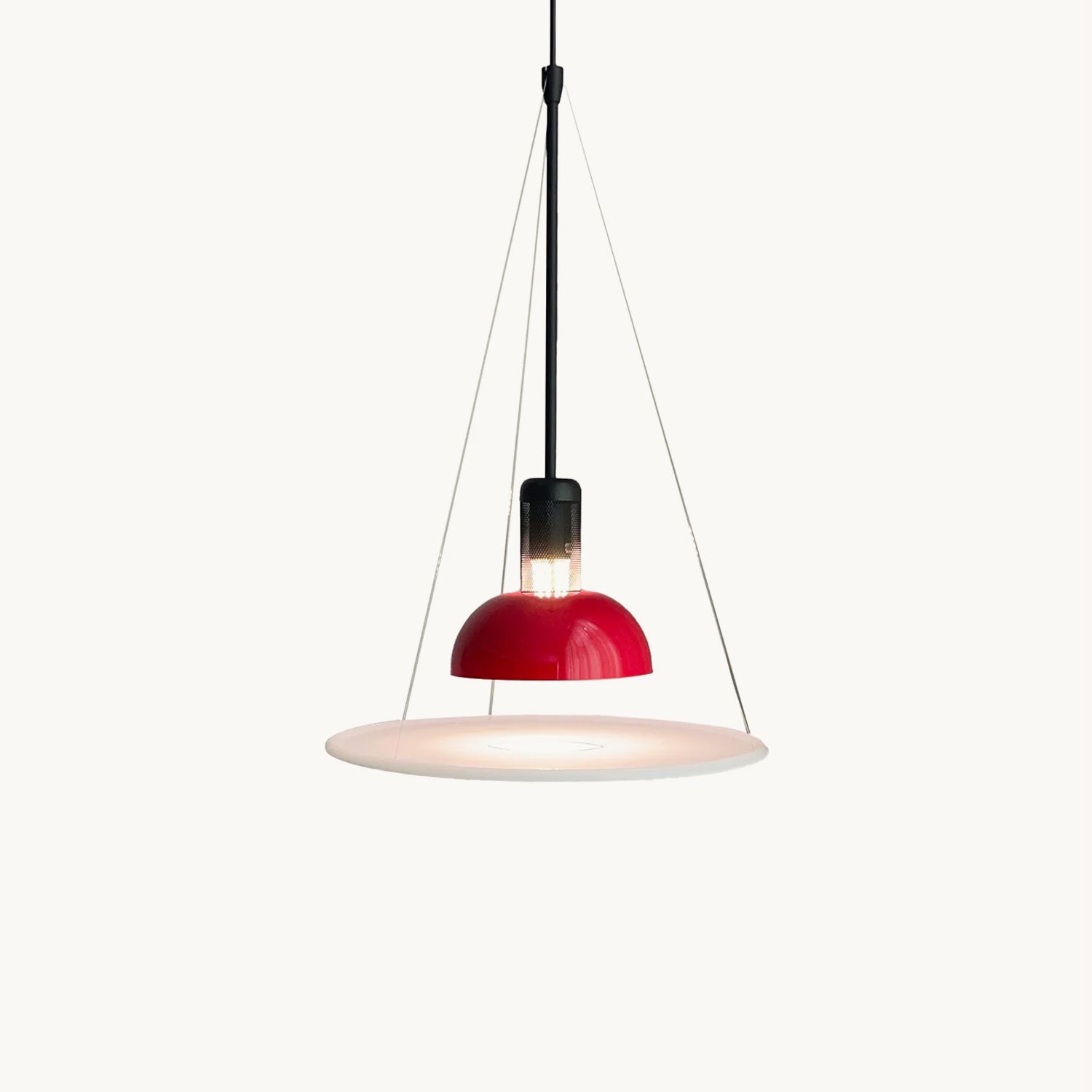 Frisbi-Pendant-Light-01.jpg?