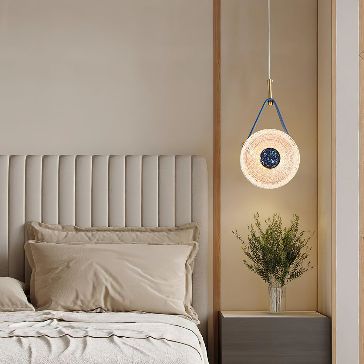 Gong Pendant Light – detail 2