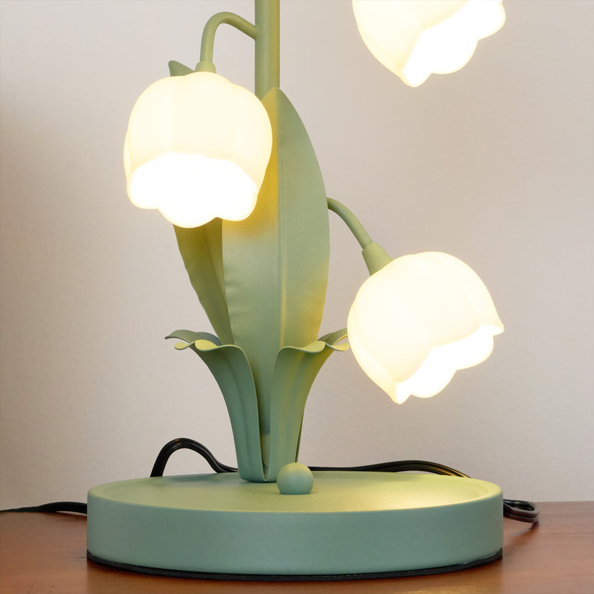 Green Lily Table Lamp