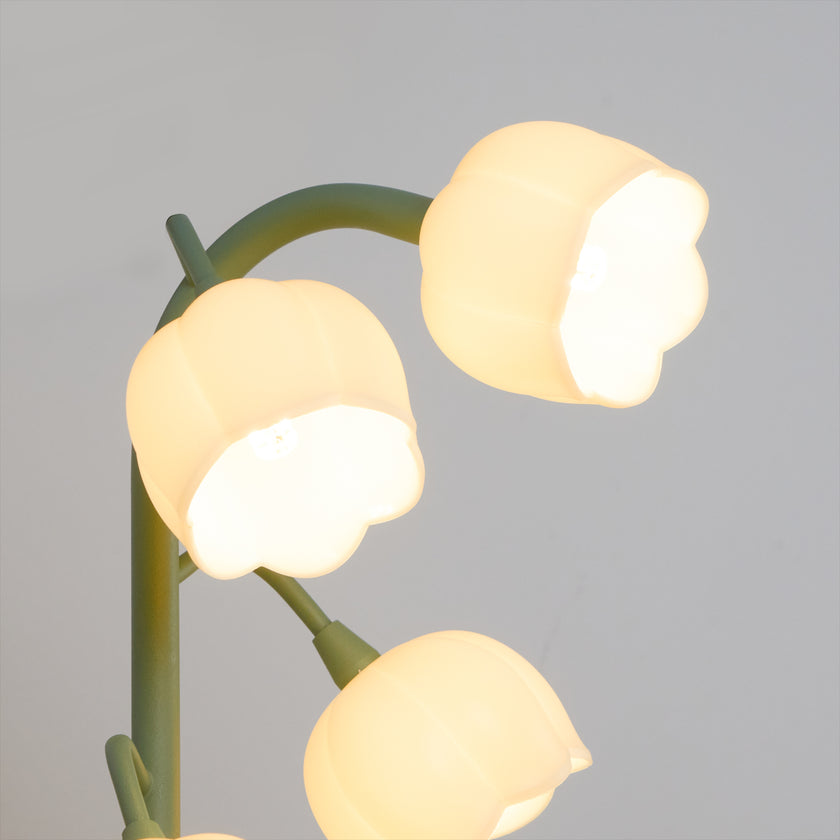 Green Lily Table Lamp