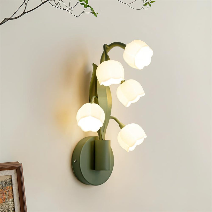 Green Lily Wall Lamp