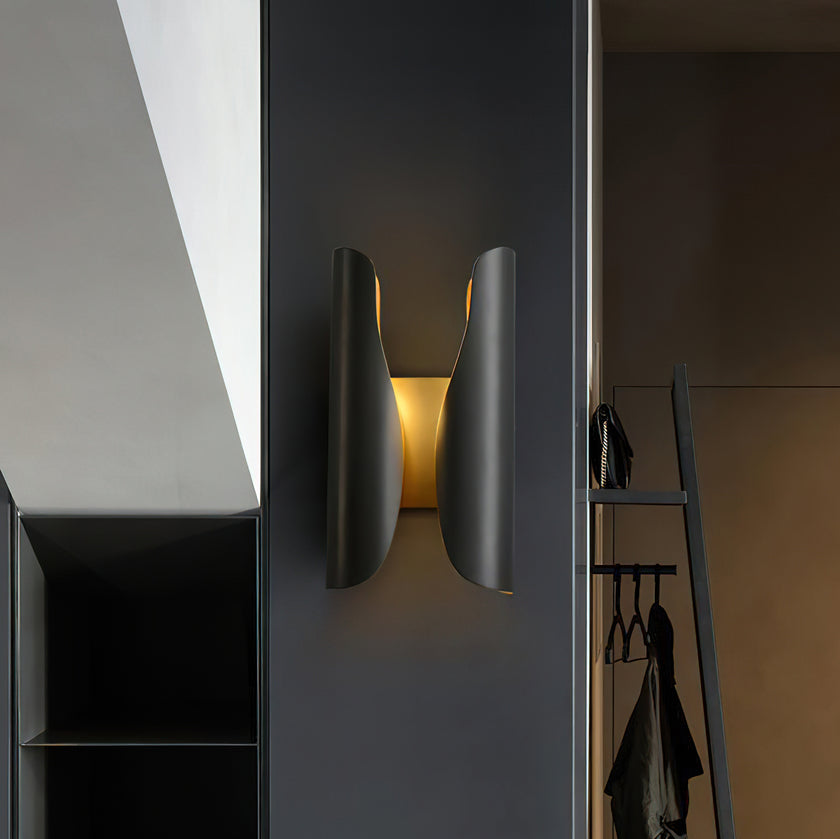 Guardian Wall Light