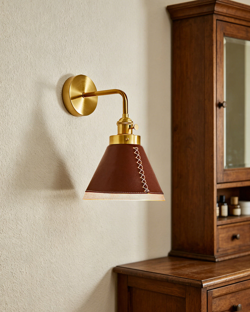 Hamdi Wall Light