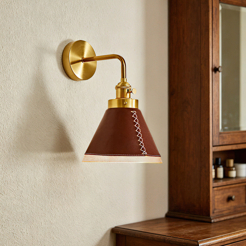 Hamdi Wall Light