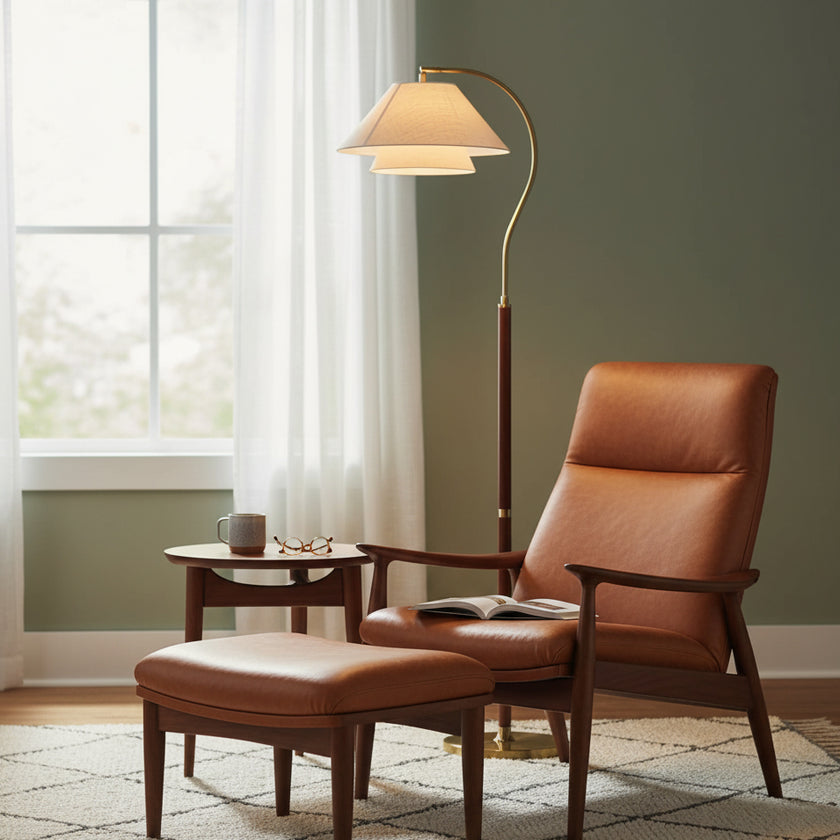 Hands Garner Floor Lamp