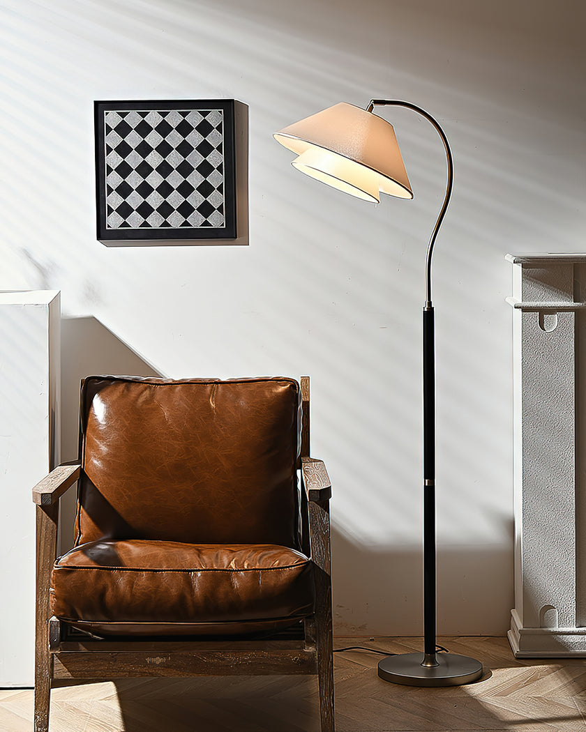 Hands Garner Floor Lamp