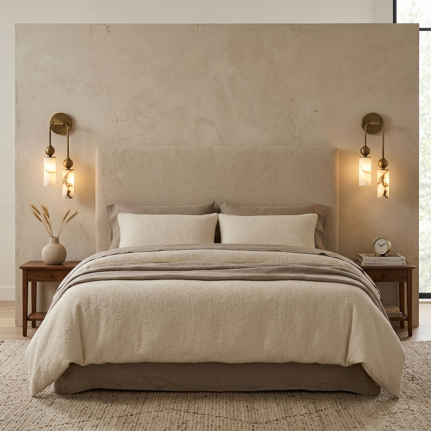Harlin Alabaster Wall Lamp