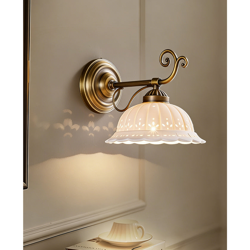 Haylea Wall Lamp