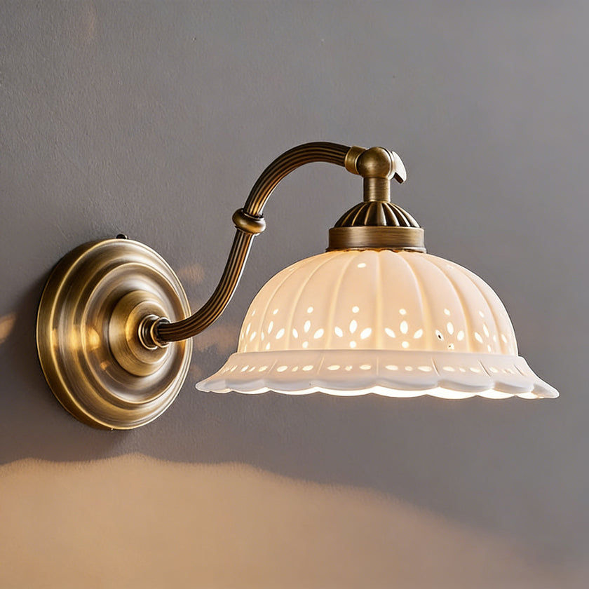 Haylea Wall Lamp