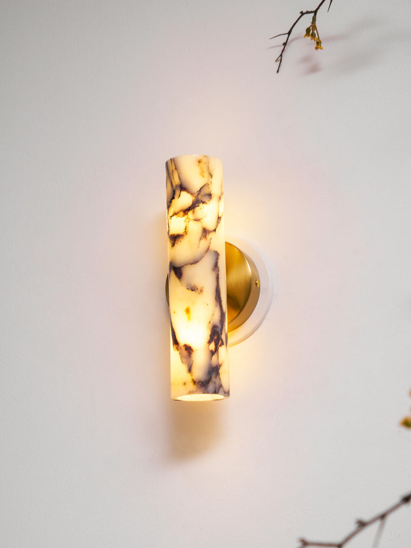 Hestia Wall Lamp