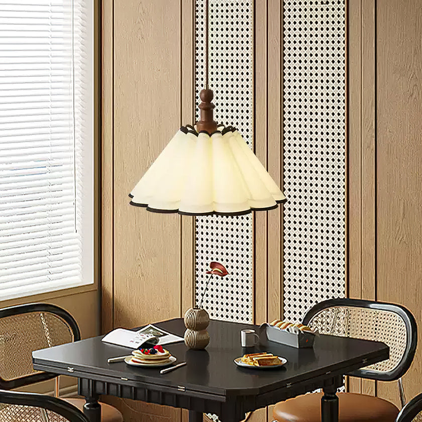 Hommel Pendant Light