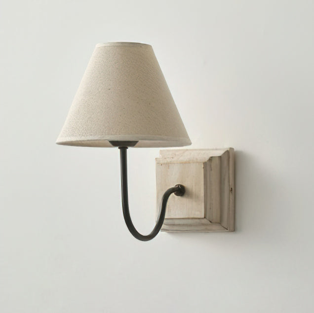 Hortense Wall Lamp