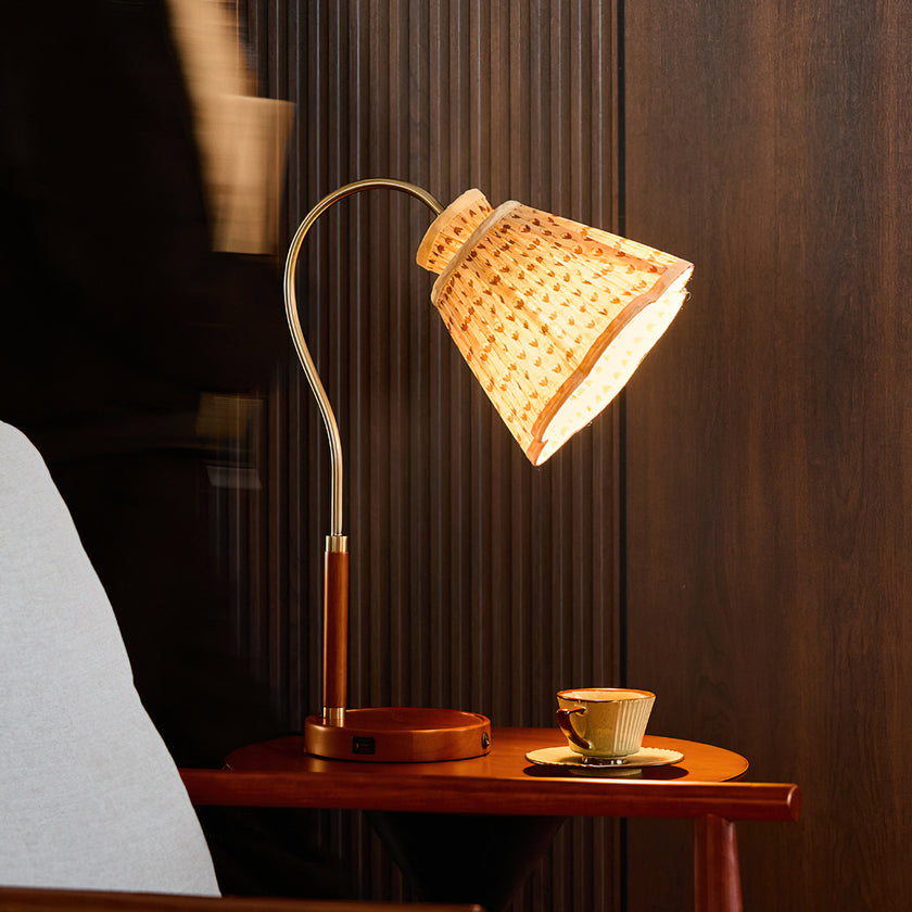 مصباح طاولة الأردن