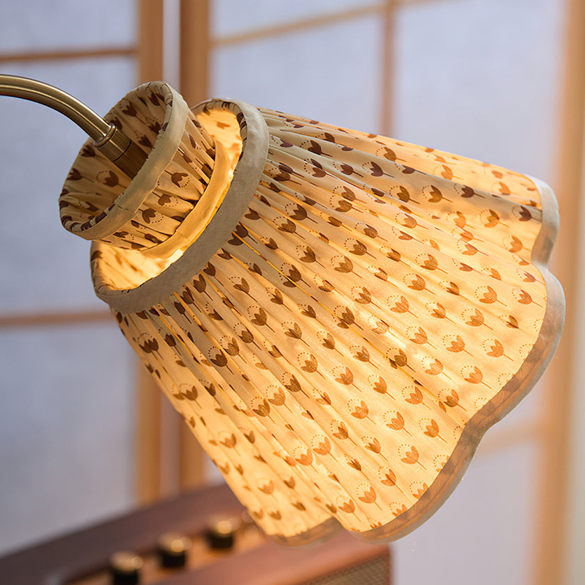 مصباح طاولة الأردن