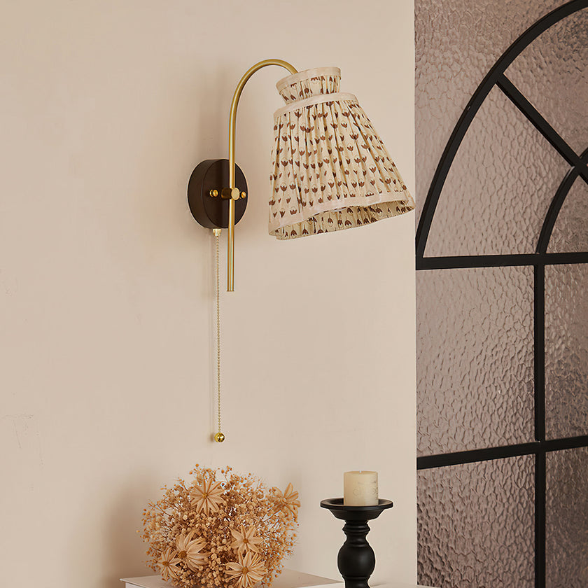 Jordan Wall Lamp