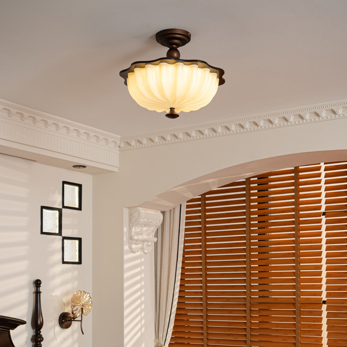 Kelham Ceiling Light – detail 2