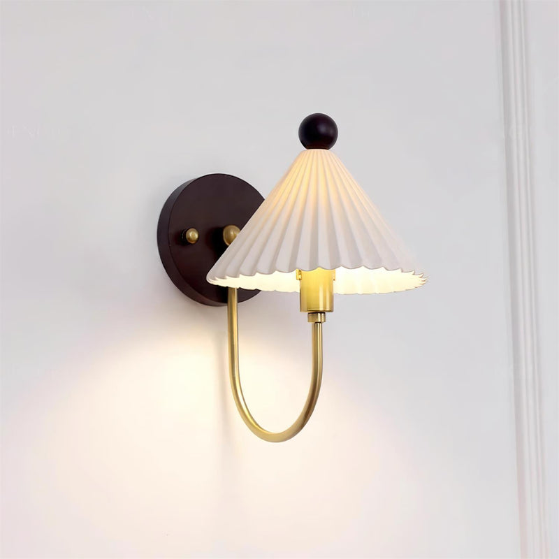 Kismet Wall Lamp