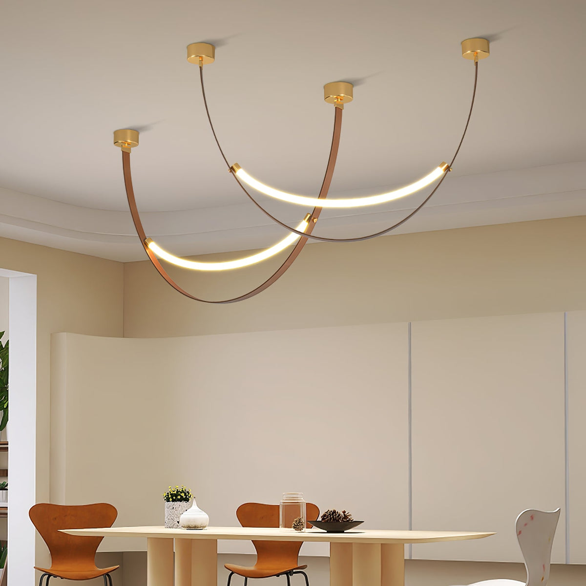 Leather Arc Loop Pendant Light – detail 2