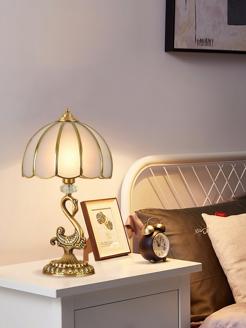 Light Luxury Brass Swan Table Lamp