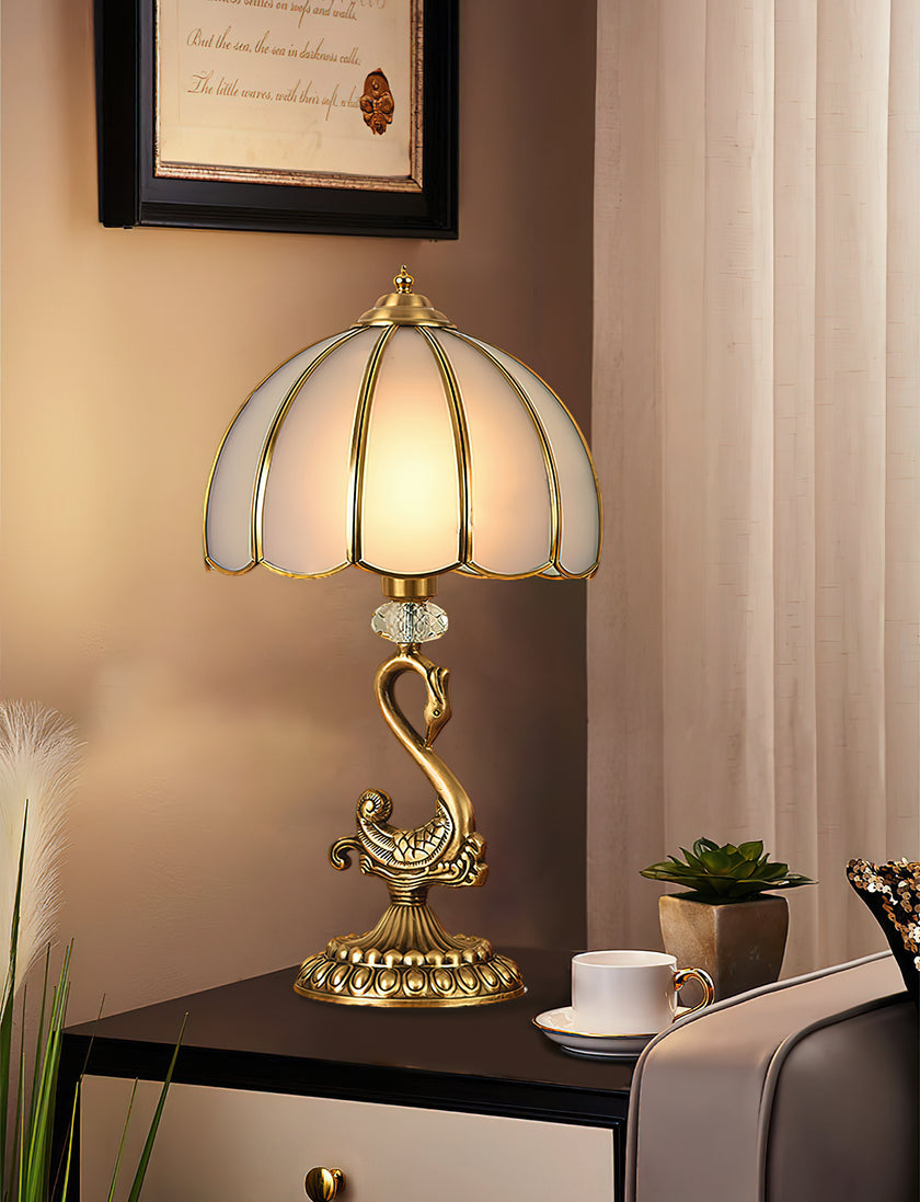 Light Luxury Brass Swan Table Lamp