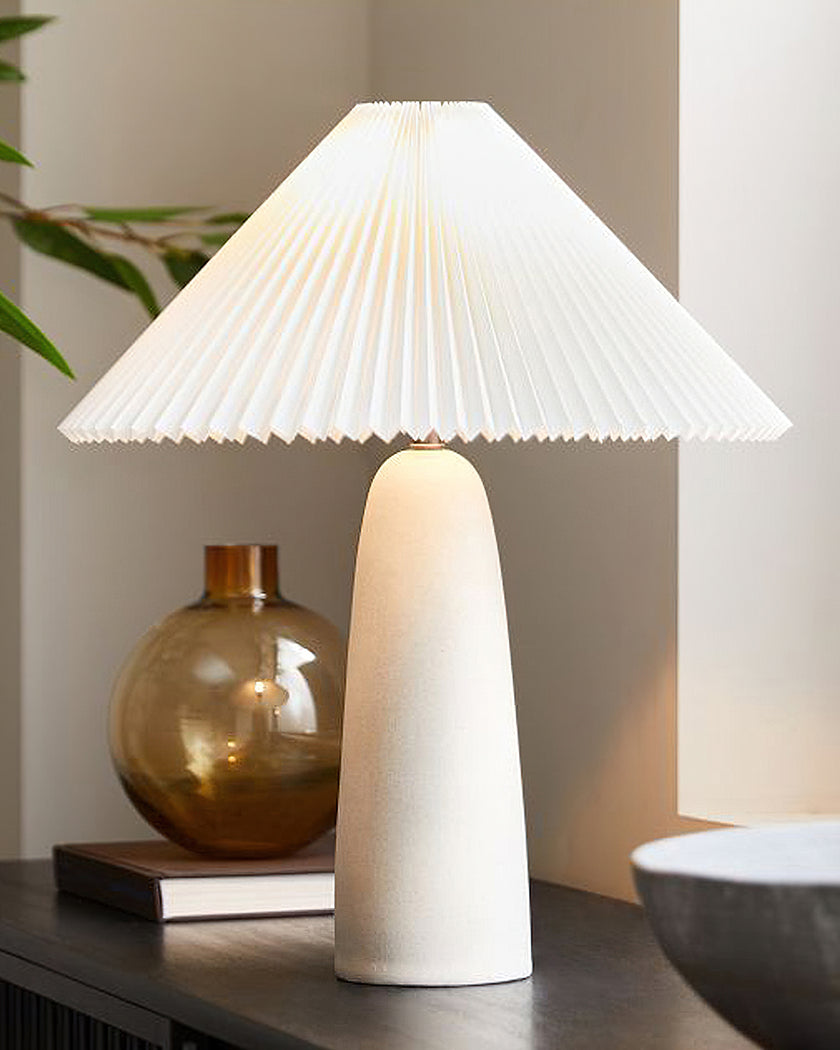 Louis Table Lamp