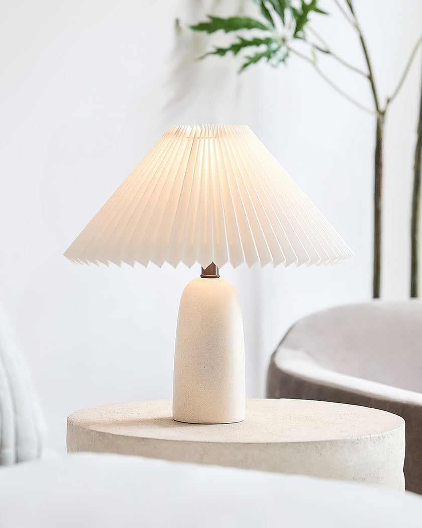 Louis Table Lamp