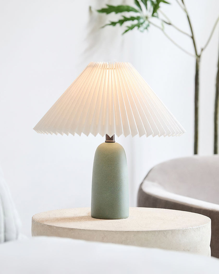 Louis Table Lamp