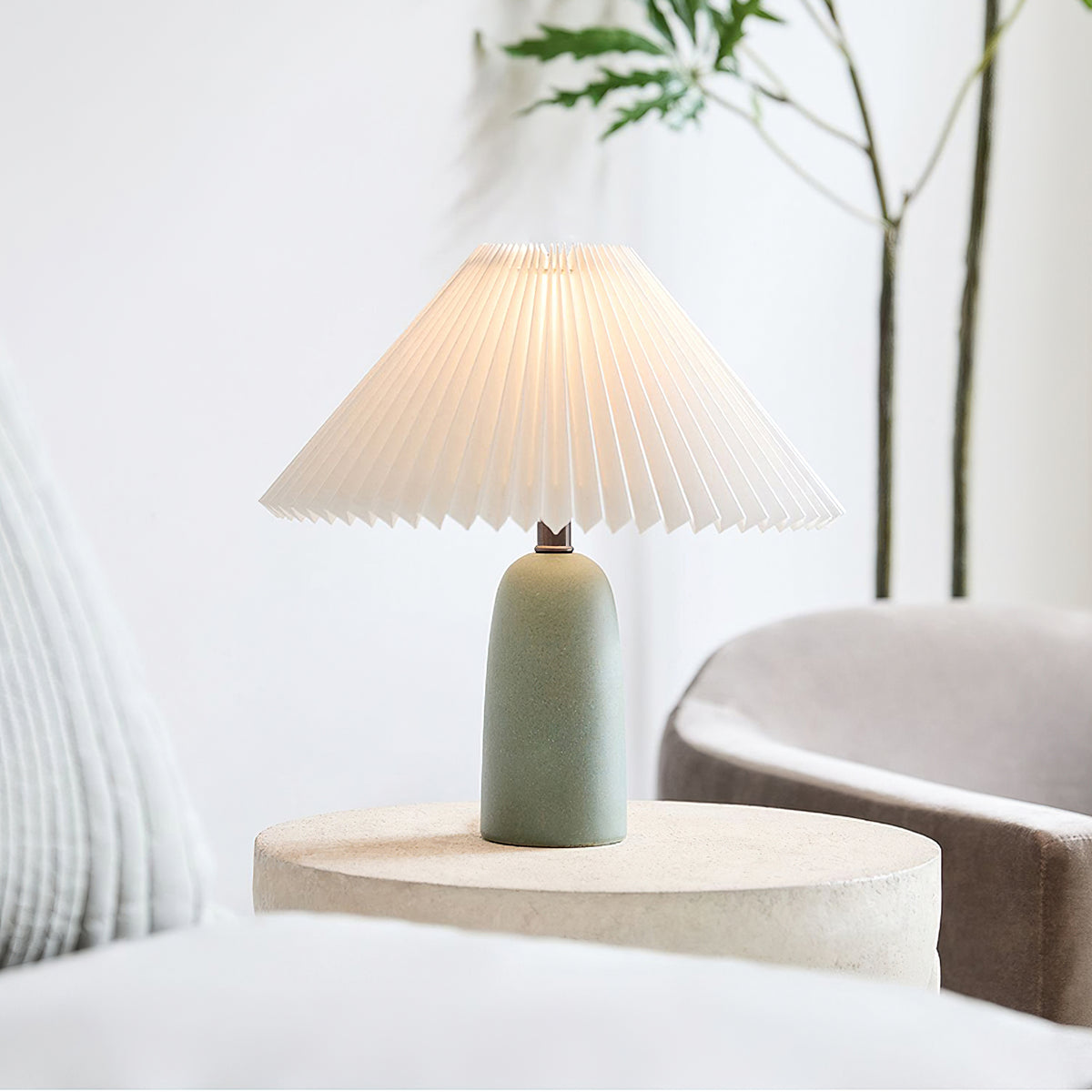 Louis Table Lamp – detail 2
