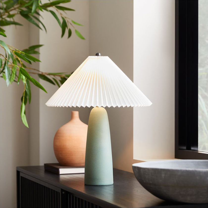 Louis Table Lamp