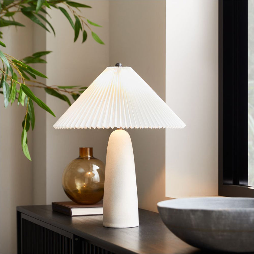 Louis Table Lamp