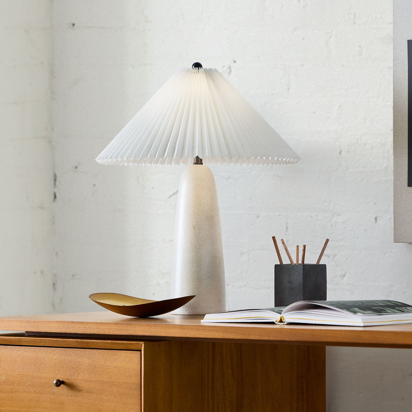 Louis Table Lamp