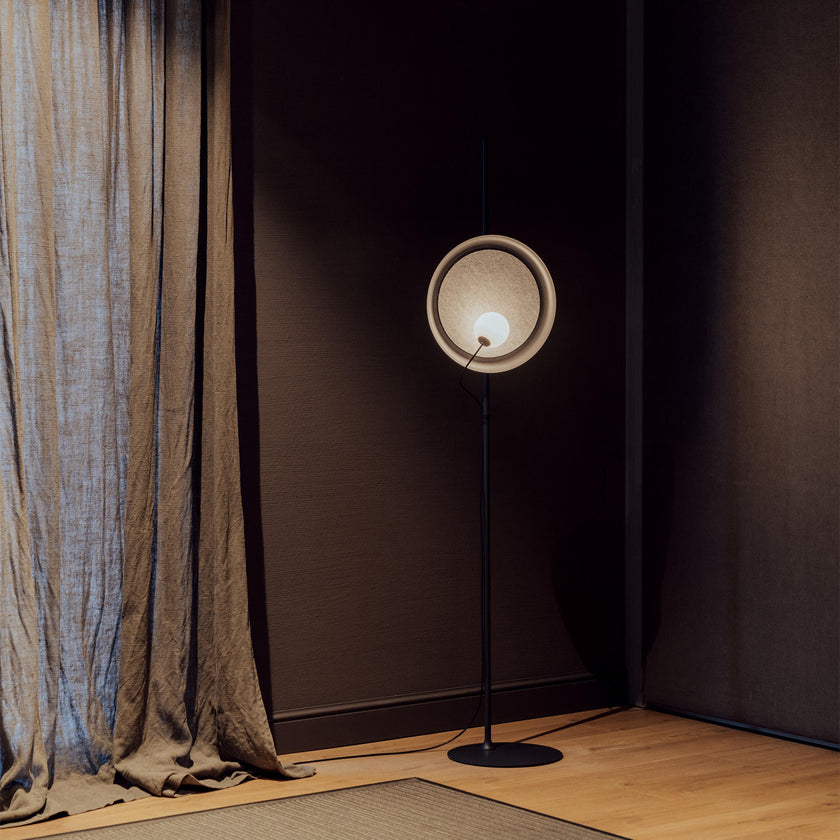 Magnetic Disc Floor Lamp