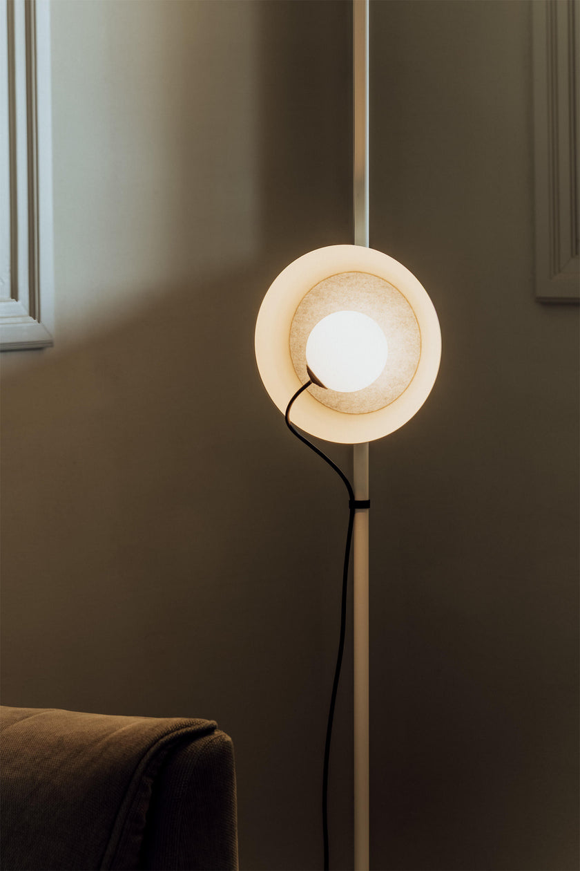 Magnetic Disc Floor Lamp