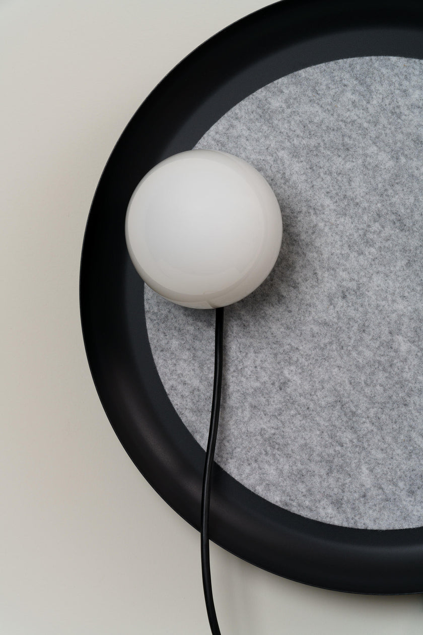 Magnetic Disc Floor Lamp