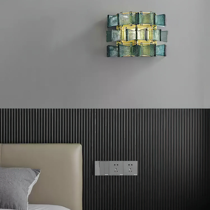 Mariposa Wall Lamp