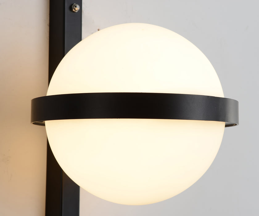 Meira Wall Light