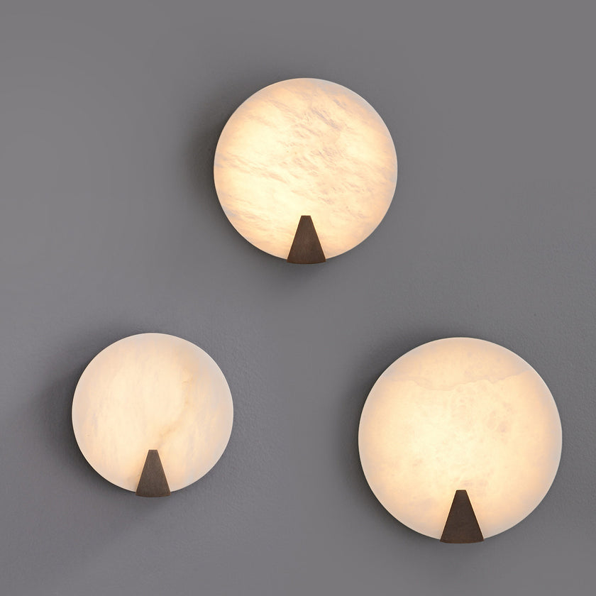 Metoni Alabaster Wall Lamp